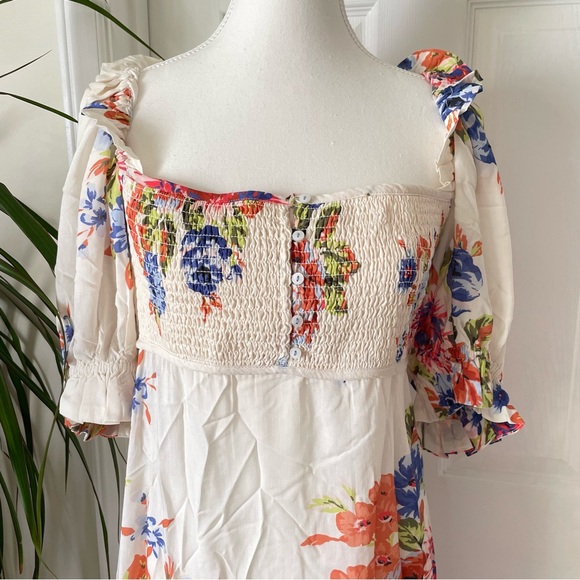 By Anthropologie Dress NWT Puff Sleeve Smocked MIDI Dress in White Floral Medium - Picture 6 of 16